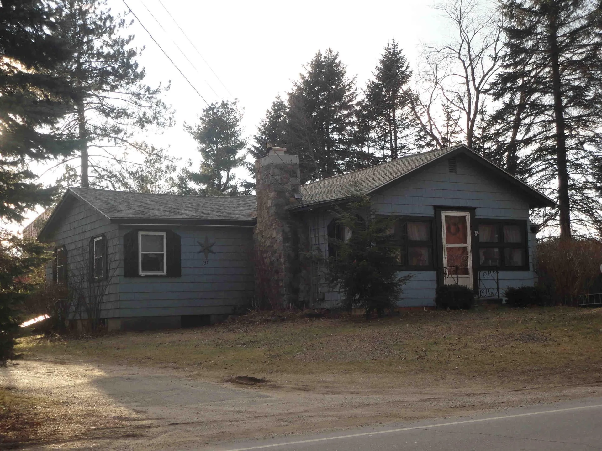 137 Island Pond Road Derry NH 03038