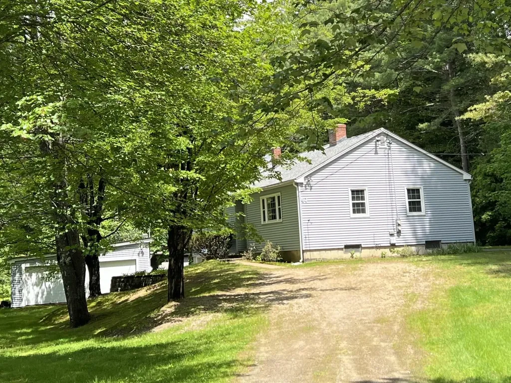 67 Swiggey Brook Road Chichester NH 03258