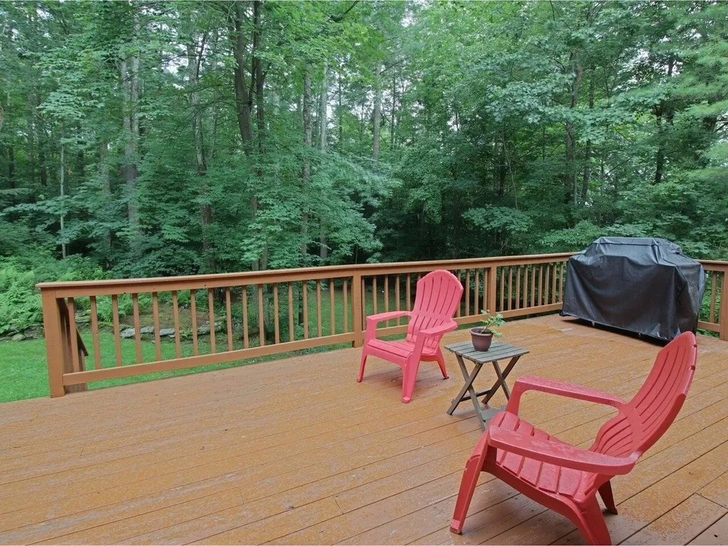 3 Repa Drive Essex VT 05452