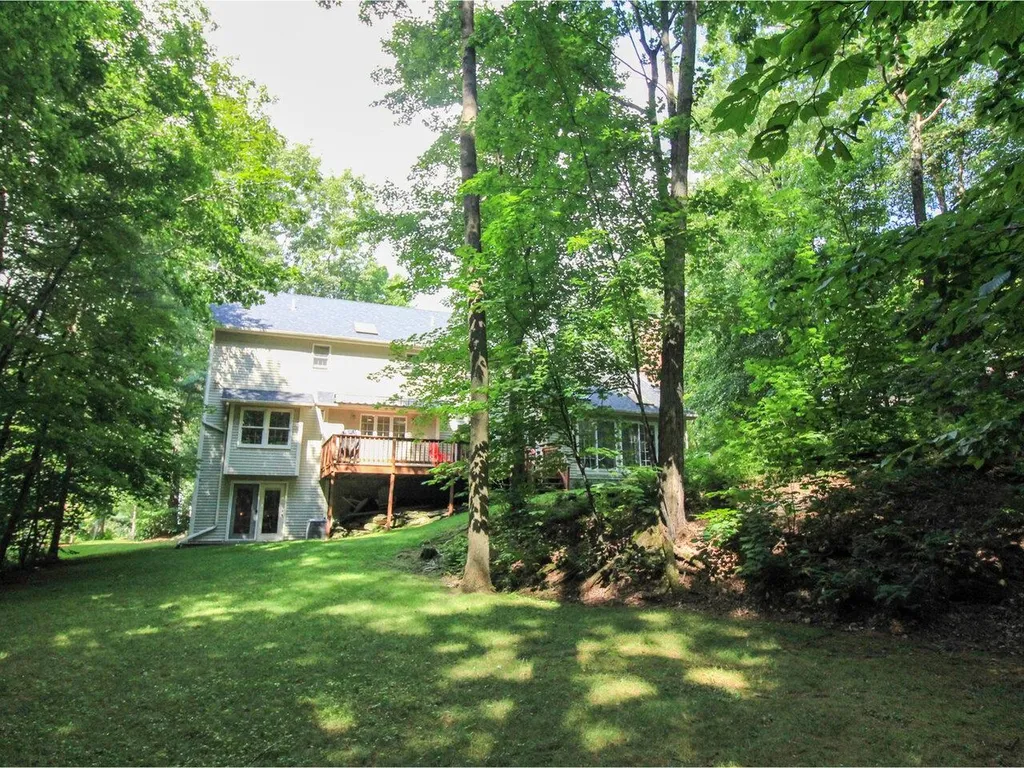 3 Repa Drive Essex VT 05452