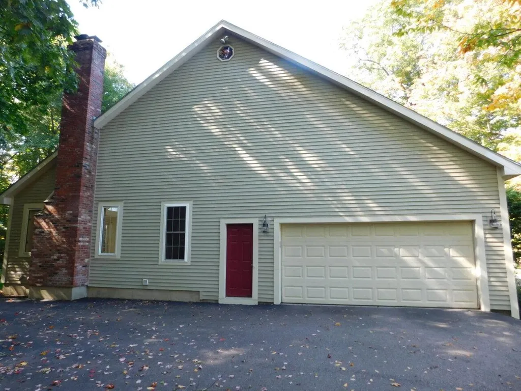 3 Repa Drive Essex VT 05452