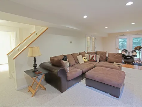 3 Repa Drive Essex VT 05452