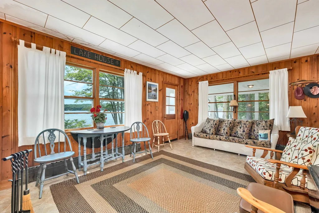 22 Beth Lane Meredith NH 03253