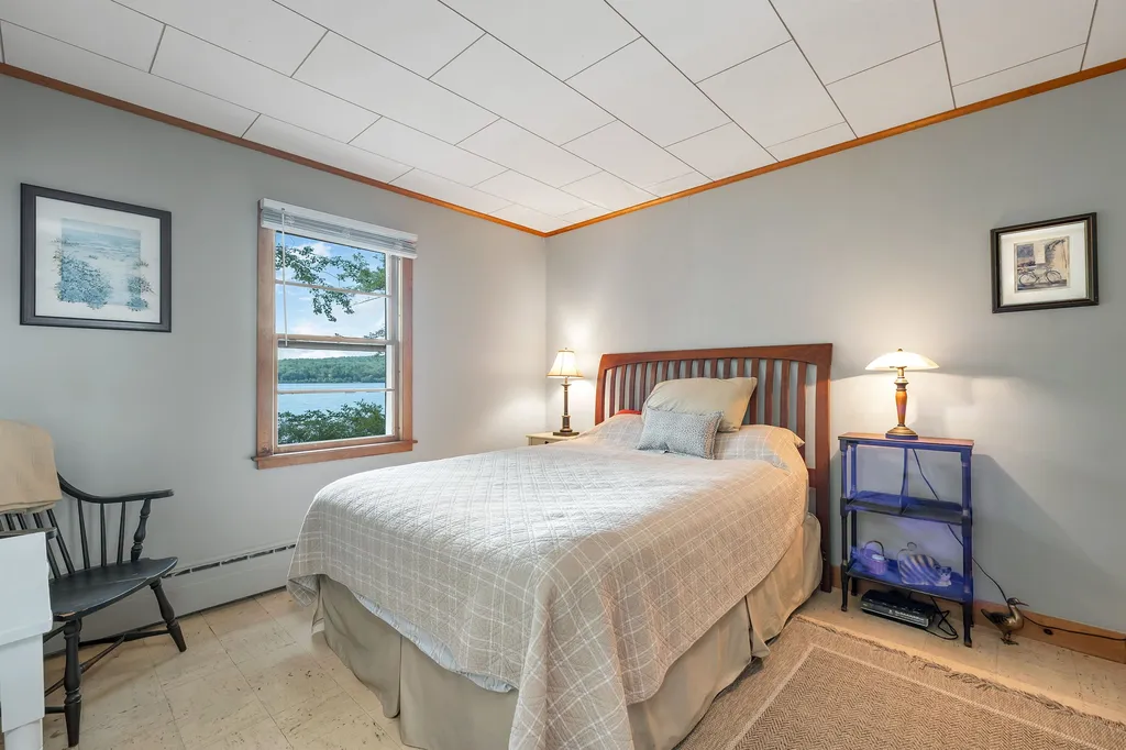 22 Beth Lane Meredith NH 03253