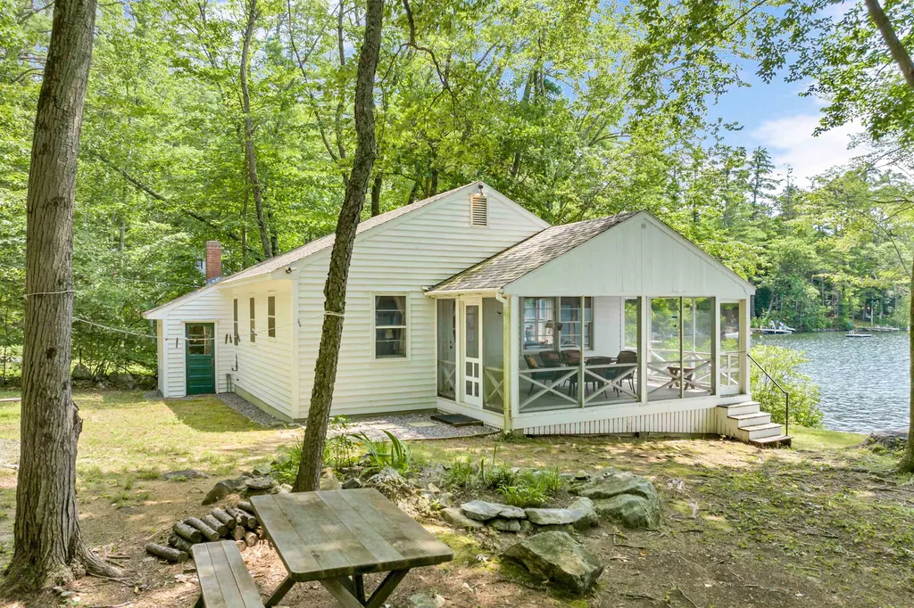 22 Beth Lane Meredith NH 03253