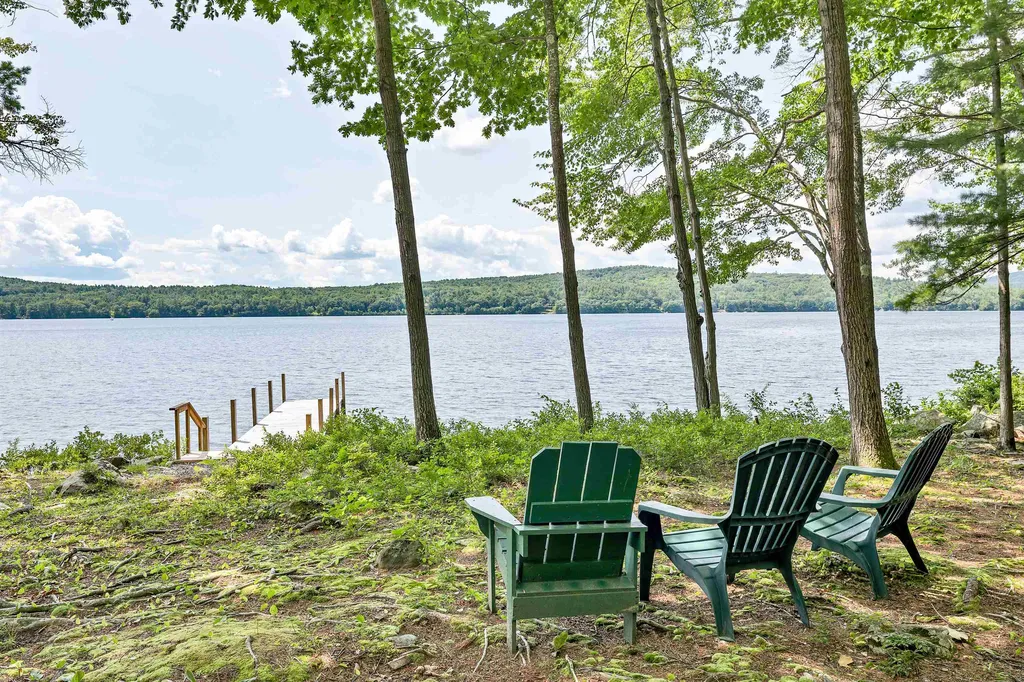 22 Beth Lane Meredith NH 03253