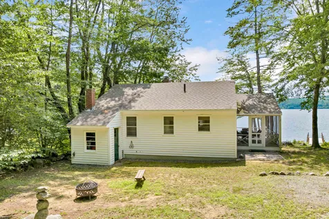 22 Beth Lane Meredith NH 03253