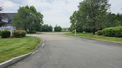 8 Integra Drive Concord NH 03301
