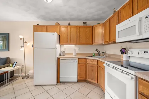 850 Laconia Road Tilton NH 03276