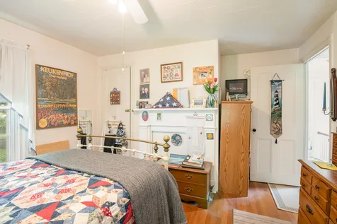 15 Pine Street Kittery ME 03904-1713