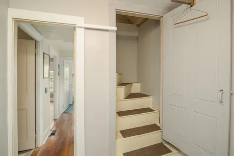 15 Pine Street Kittery ME 03904-1713