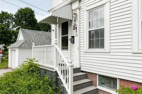 15 Pine Street Kittery ME 03904-1713