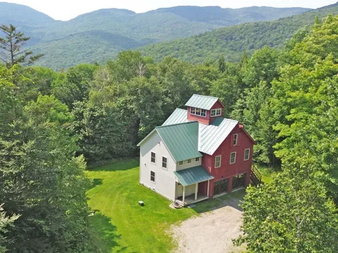 1127 Phen Basin Road Fayston VT 05673