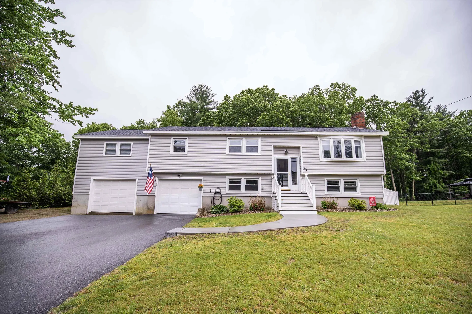 44 Budron Avenue Salem NH 03079