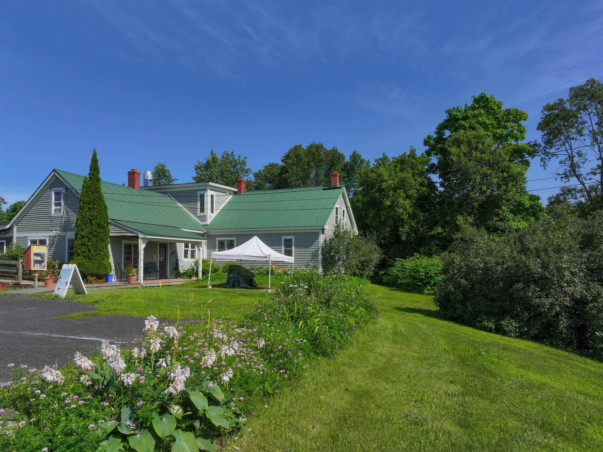 259 Us Route 2 Grand Isle VT 05458