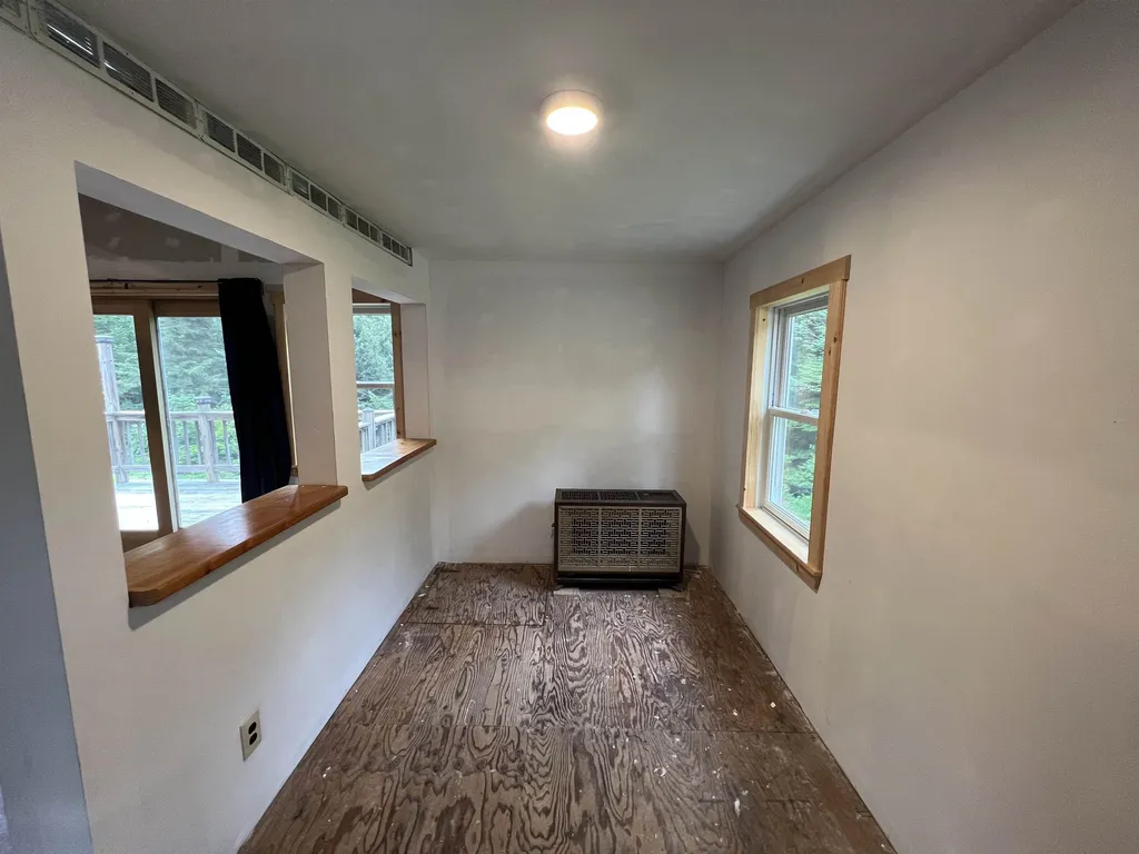 2399 Washburn Road Alexandria NH 03222