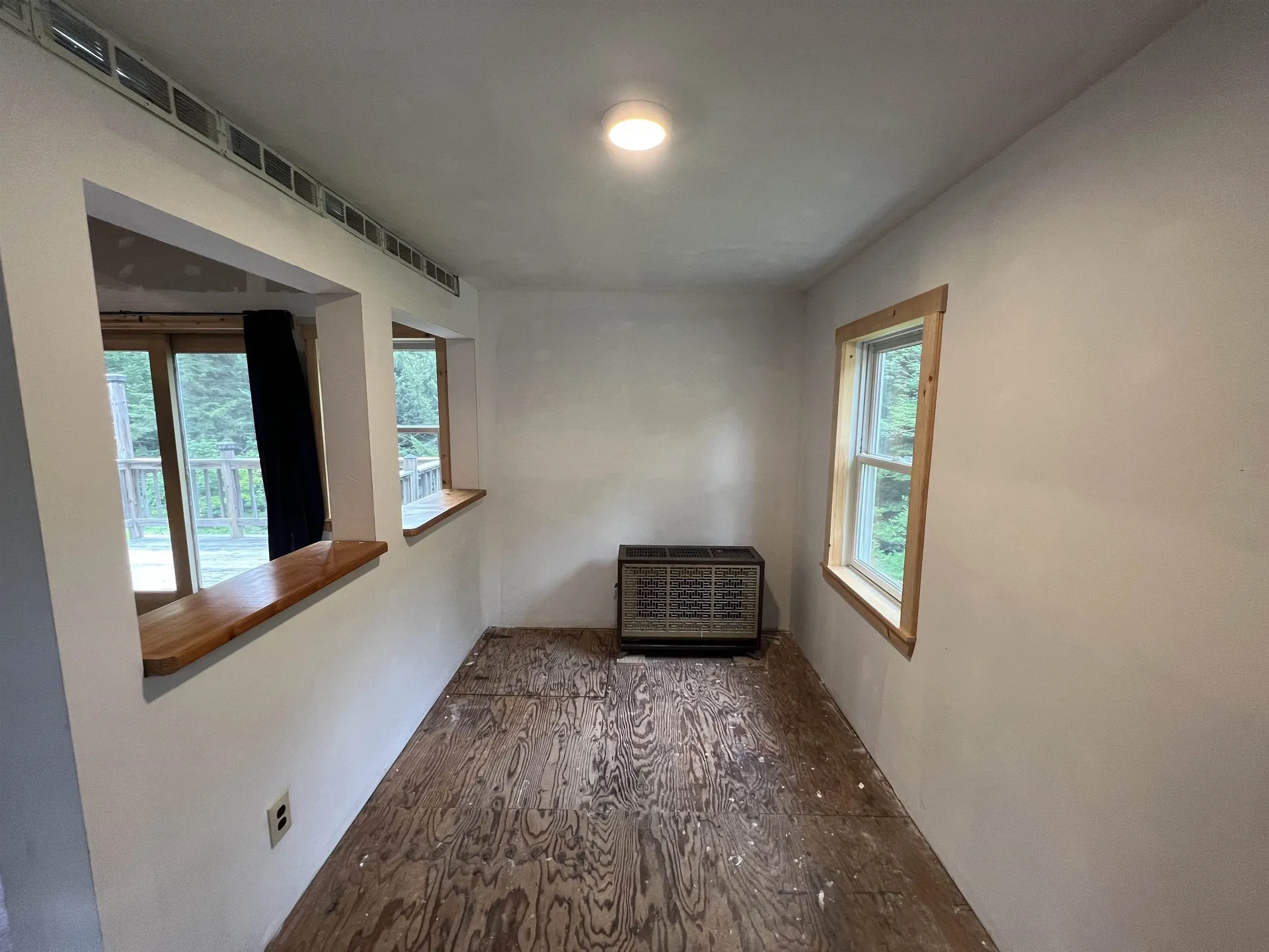 2399 Washburn Road Alexandria NH 03222