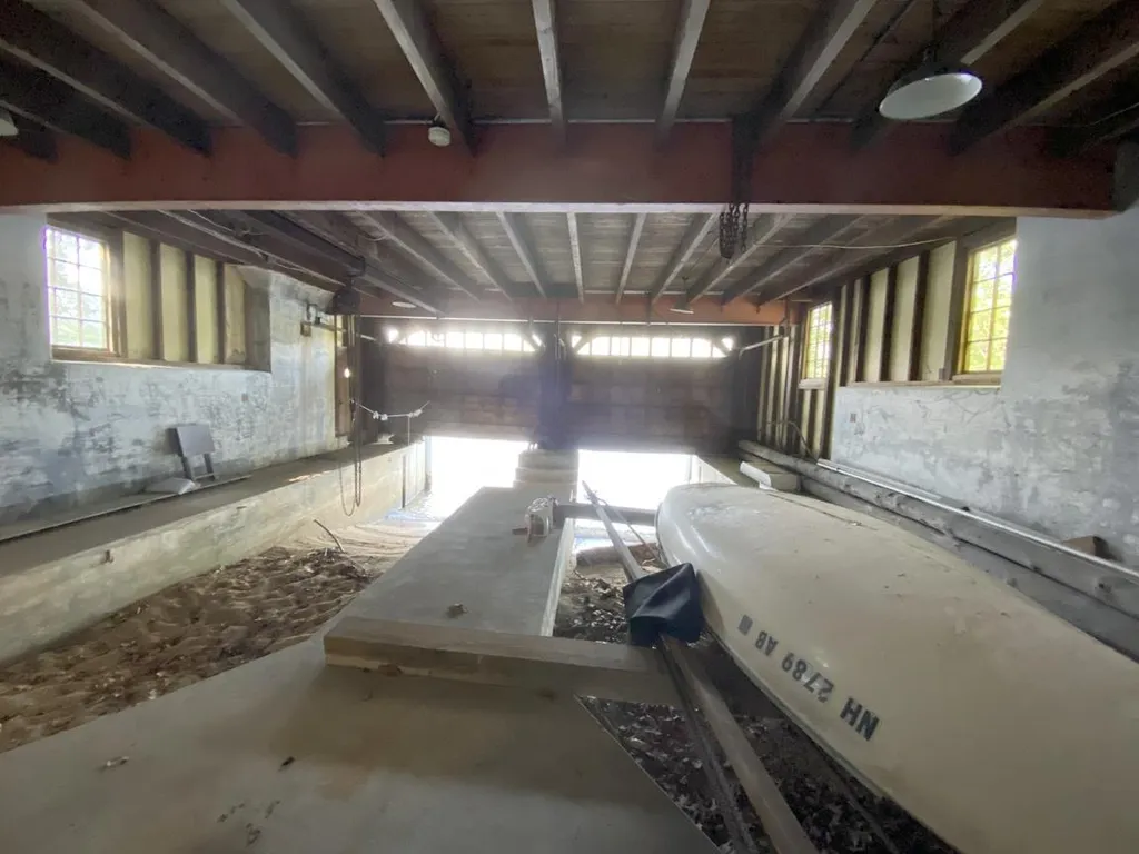 246 Whittemore Point Road Bridgewater NH 03222