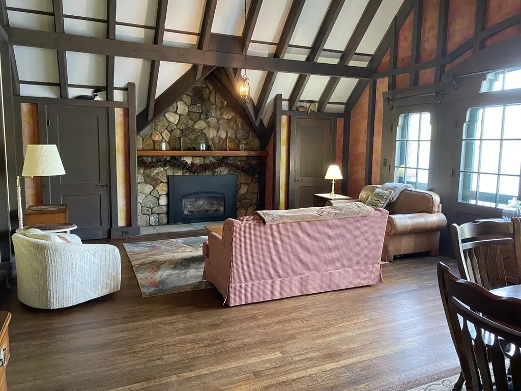 246 Whittemore Point Road Bridgewater NH 03222