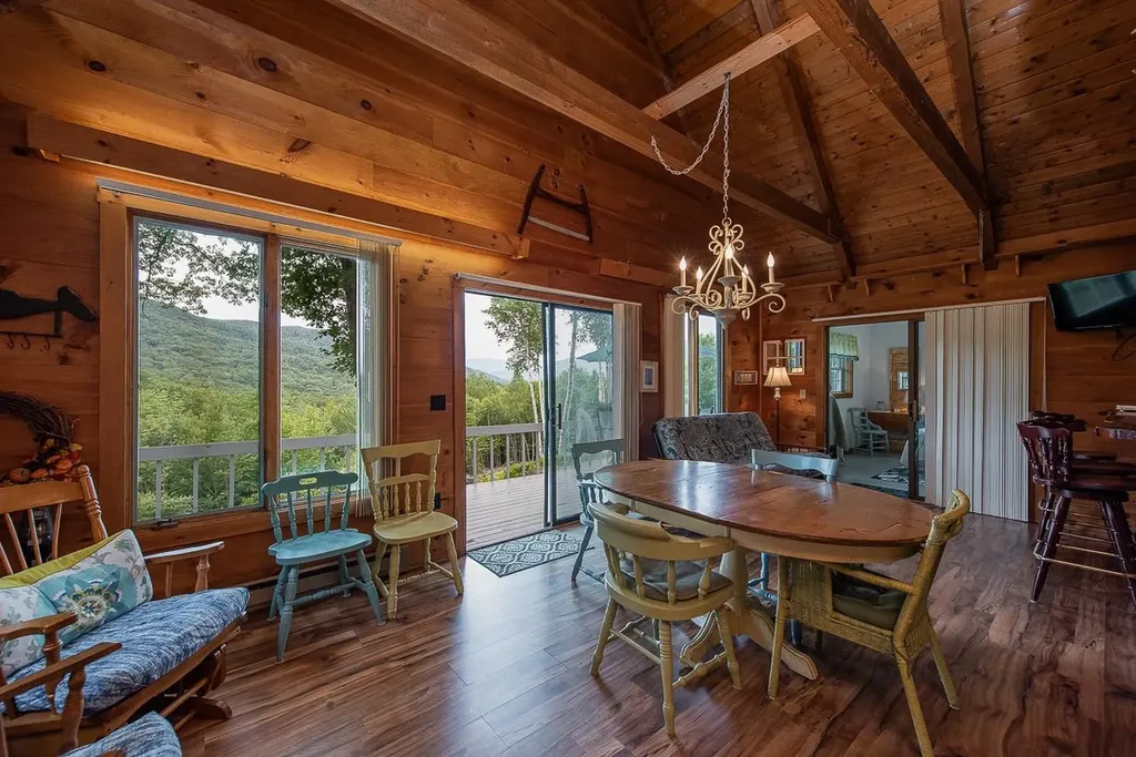 613 Mayhew Turnpike Plymouth NH 03264