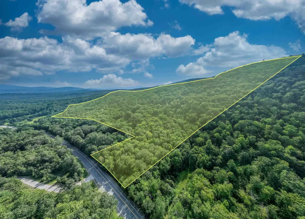 613 Mayhew Turnpike Plymouth NH 03264