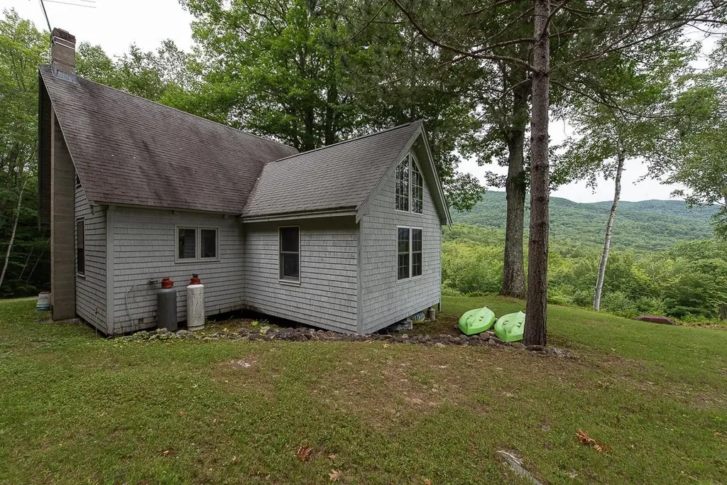 613 Mayhew Turnpike Plymouth NH 03264