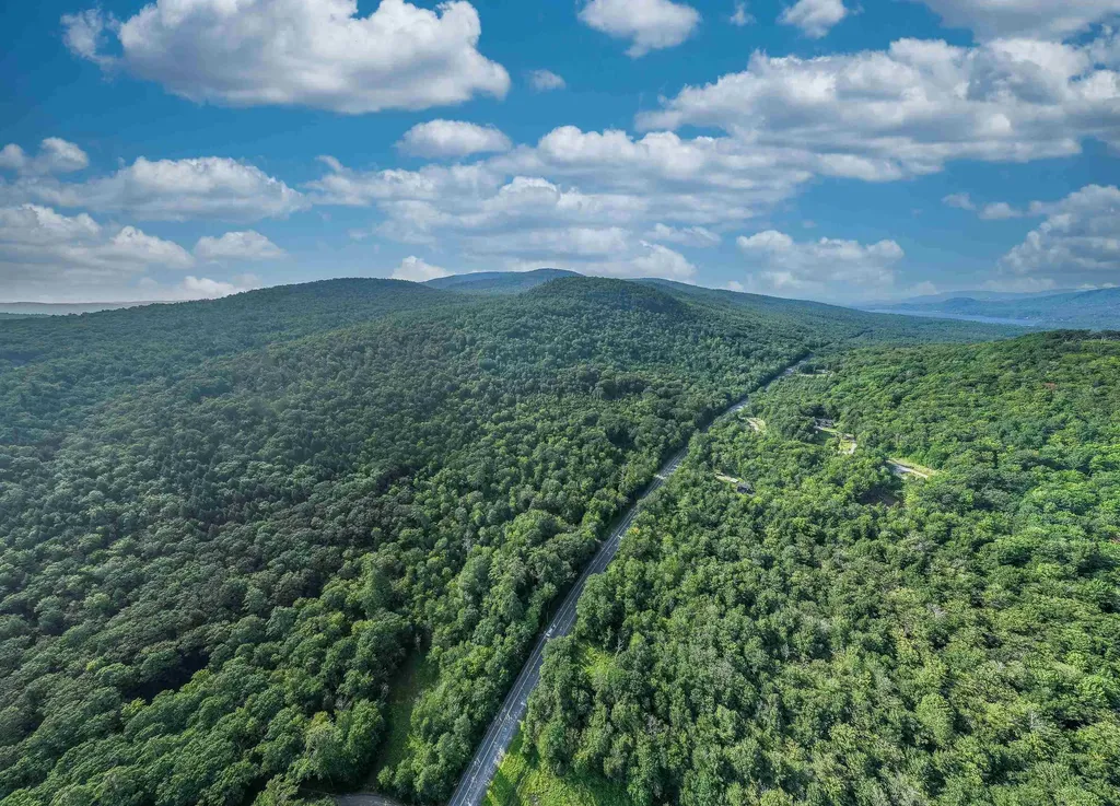 613 Mayhew Turnpike Plymouth NH 03264