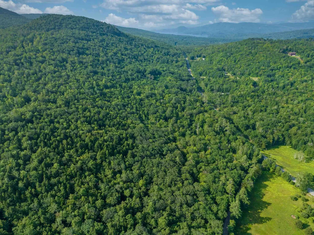 613 Mayhew Turnpike Plymouth NH 03264