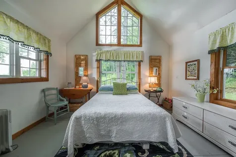 613 Mayhew Turnpike Plymouth NH 03264