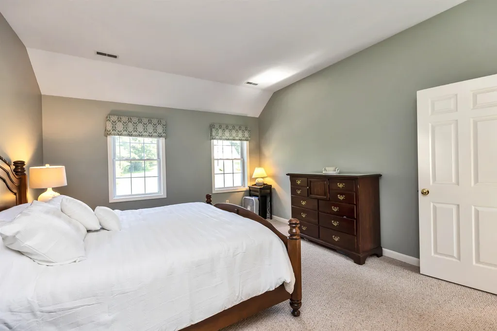 1 Chelsea Drive Bow NH 03304