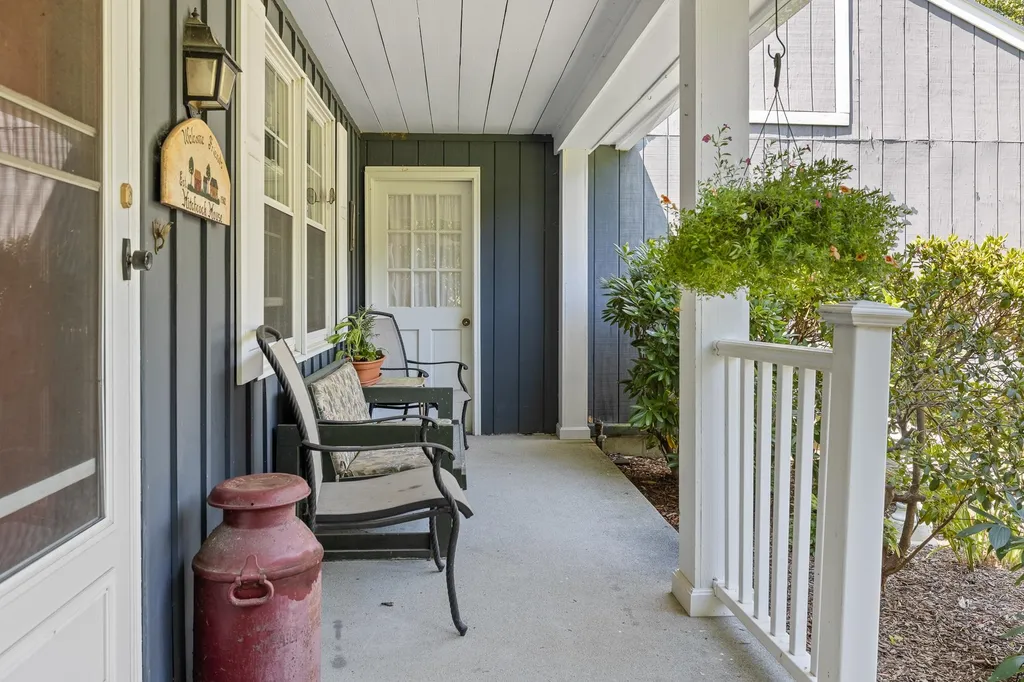 38 Country View Lane Arlington VT 05250