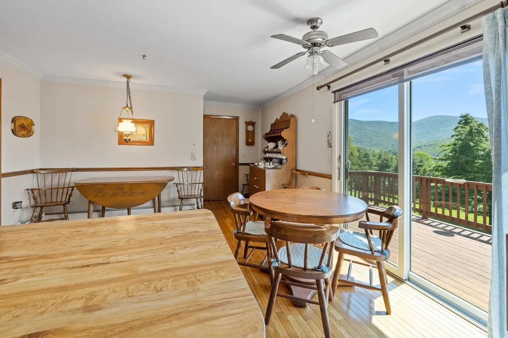 38 Country View Lane Arlington VT 05250