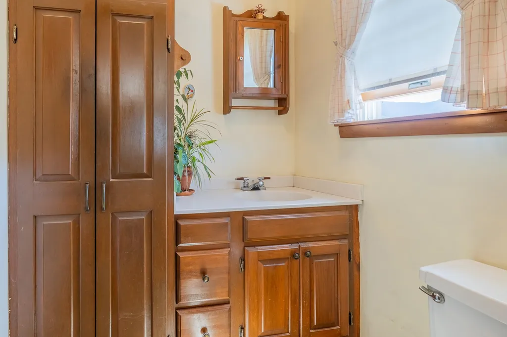 38 Country View Lane Arlington VT 05250