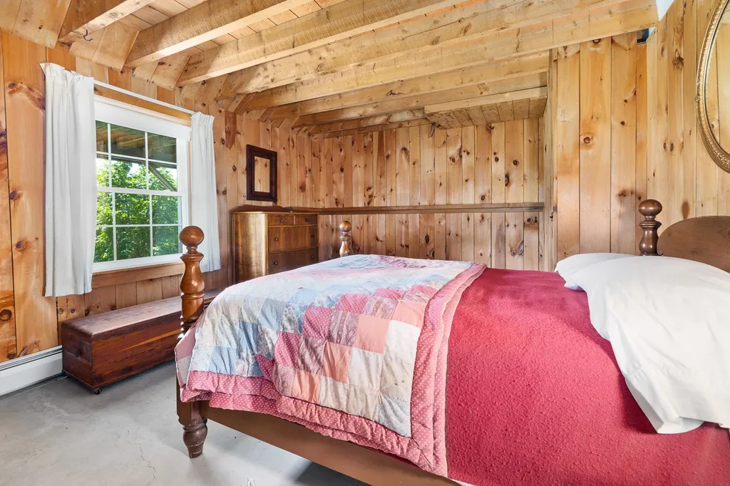 38 Country View Lane Arlington VT 05250