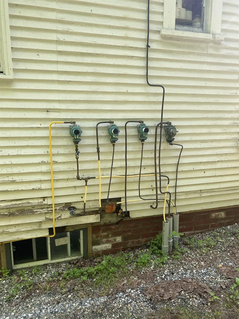 397 N. Windsor Street Royalton VT 05068