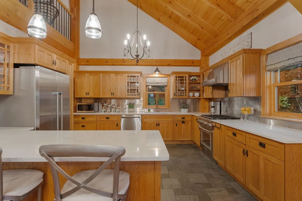 412 North County Road Groton VT 05046