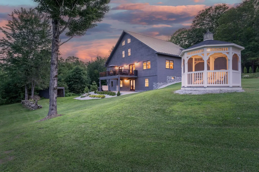 412 North County Road Groton VT 05046
