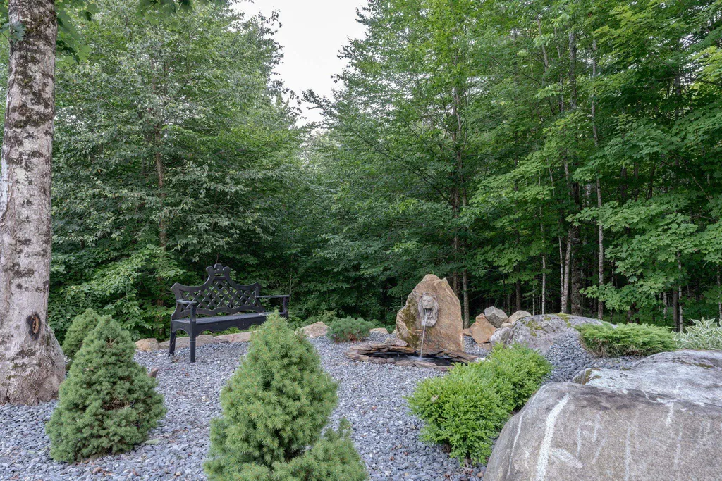 412 North County Road Groton VT 05046