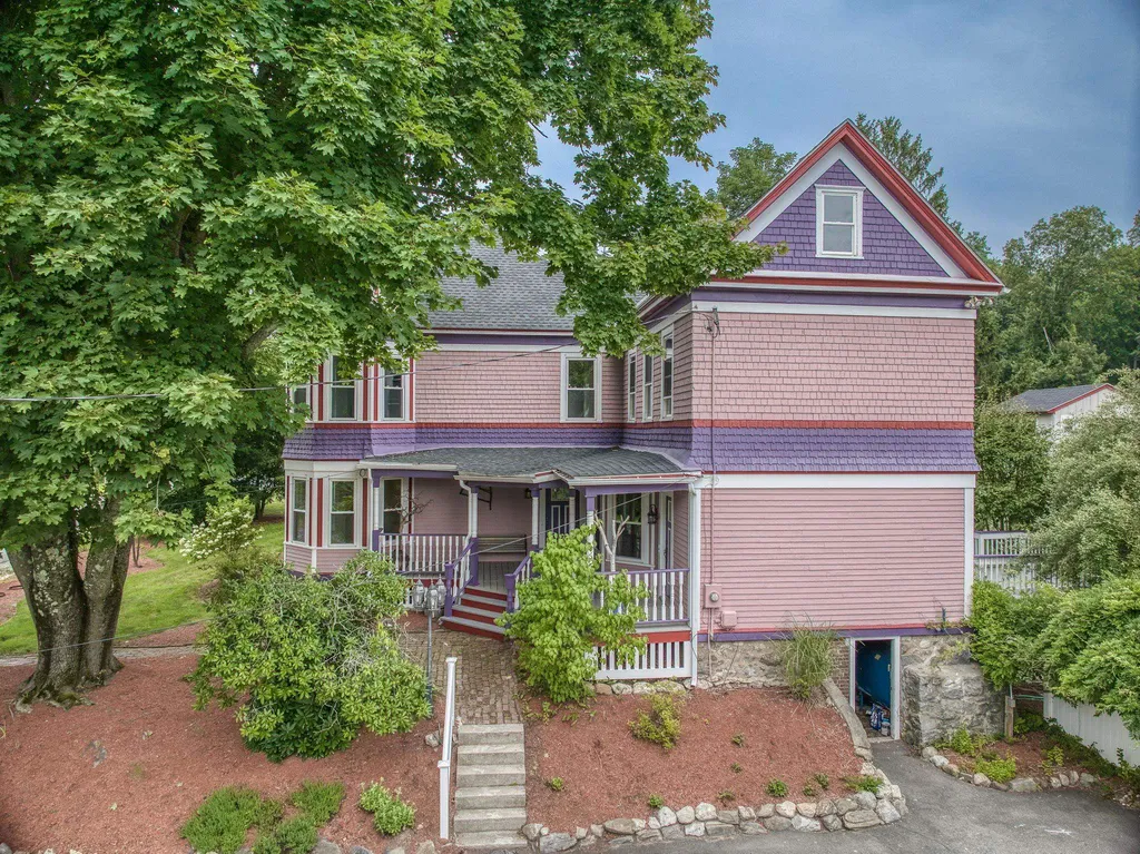 6 Range Road Windham NH 03087