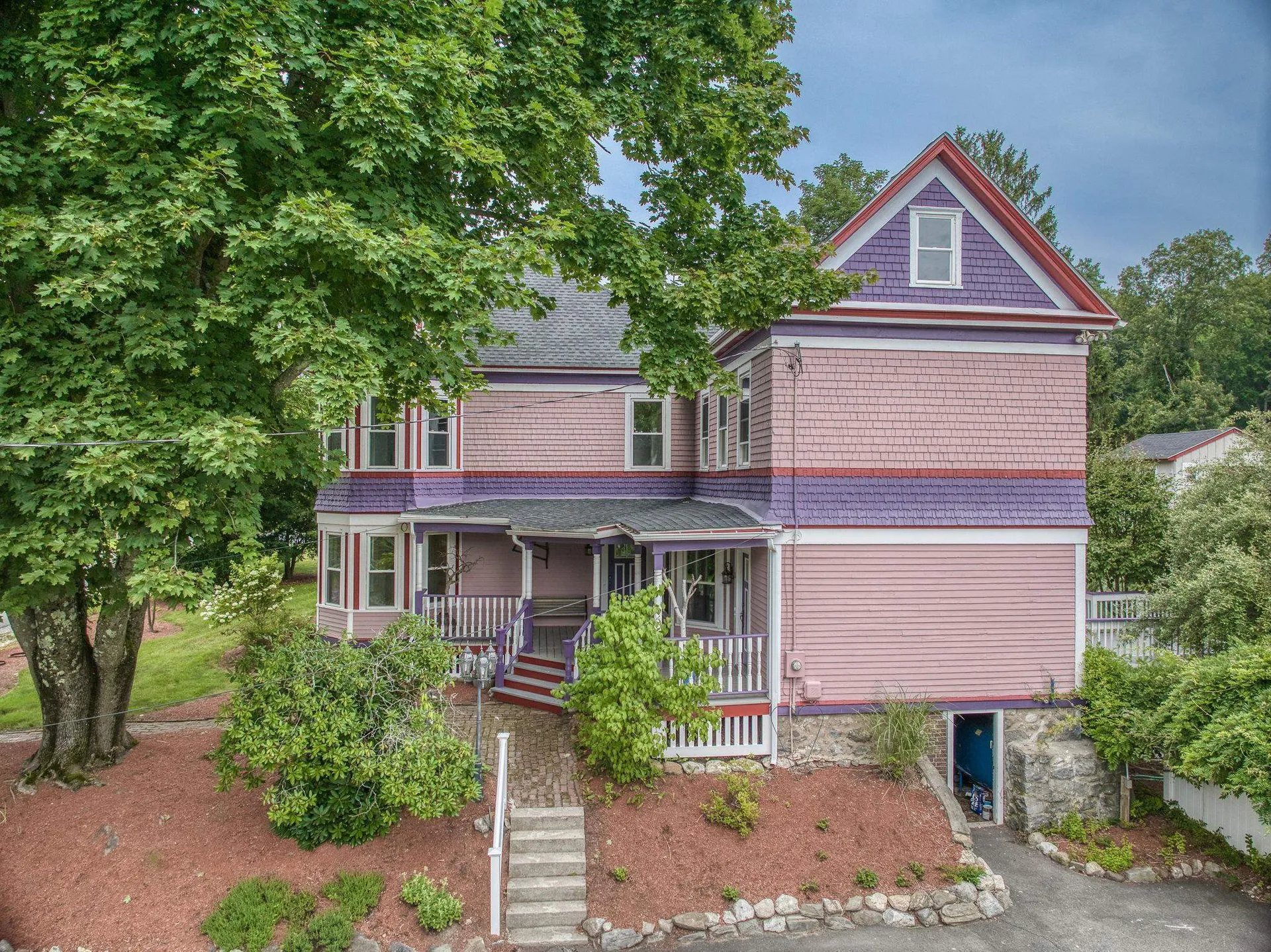 6 Range Road Windham NH 03087