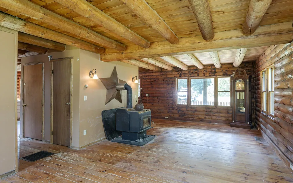 180 Grouse Road Charlestown NH 03603