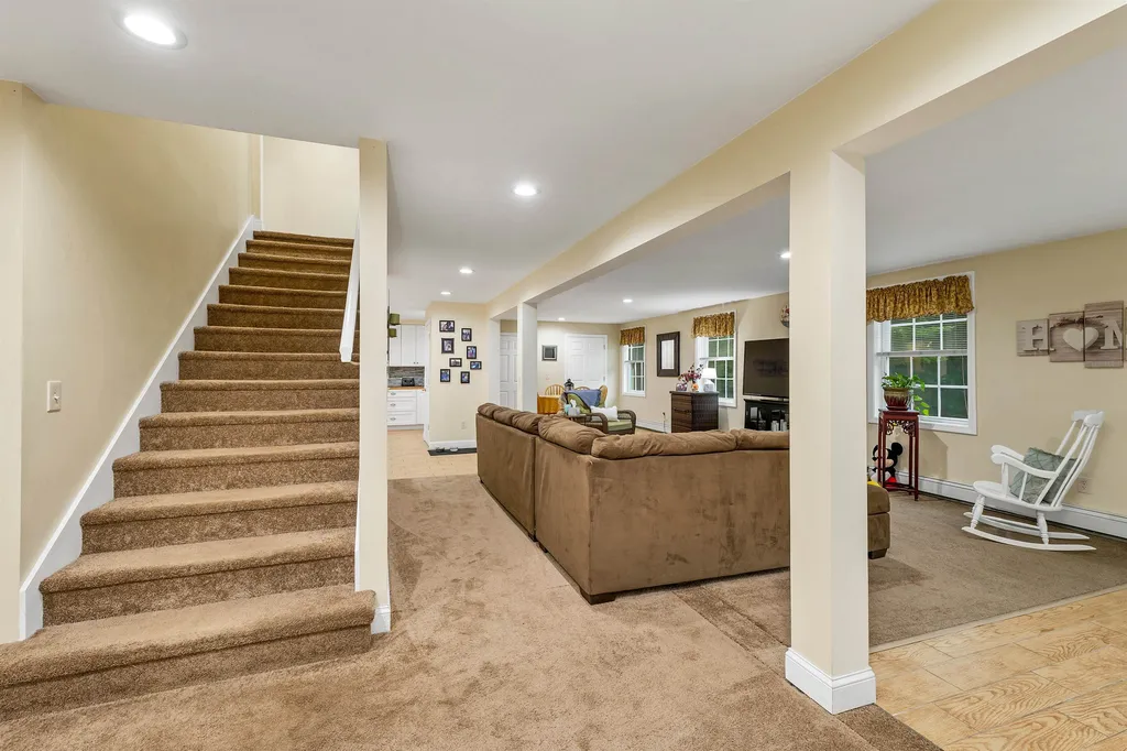 141 NE Pond Road Milton NH 03851