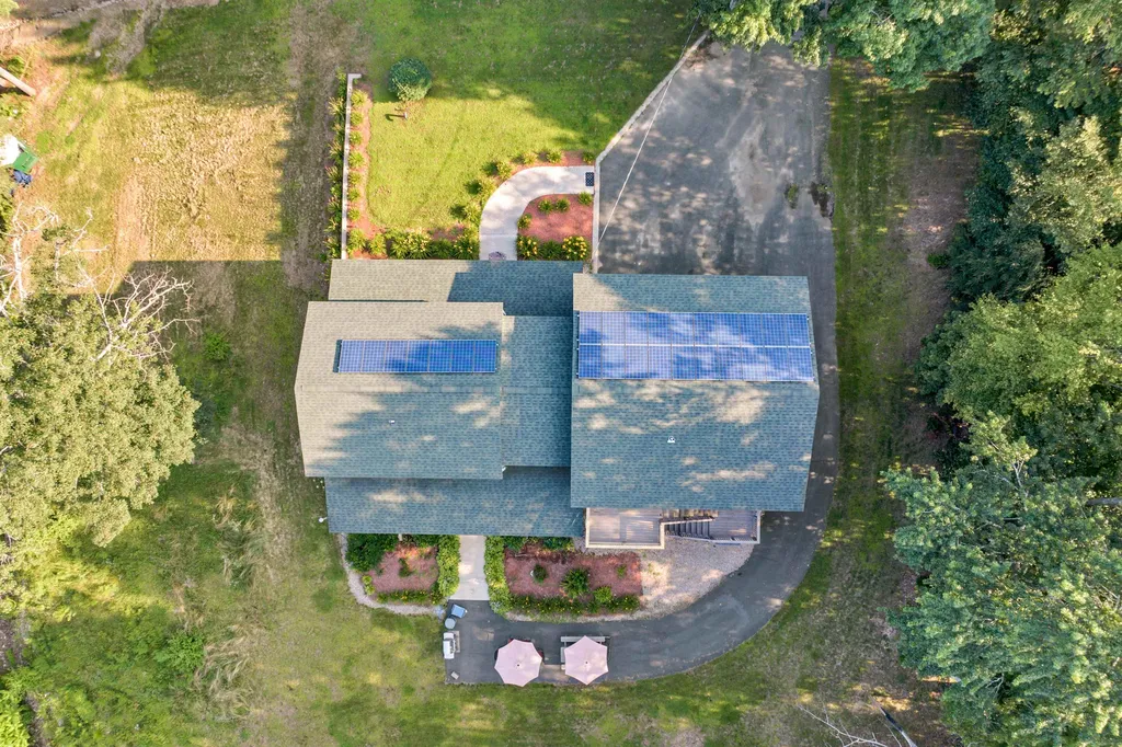 141 NE Pond Road Milton NH 03851
