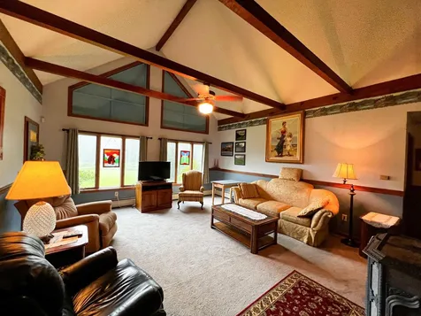 696 Creek Road Bethel VT 05032