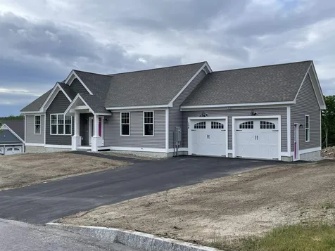 104 Arthur Avenue Manchester NH 03104