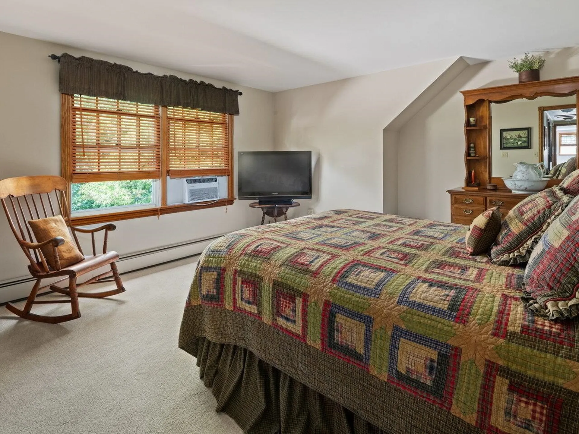 26 Rugg Avenue Milton VT 05468