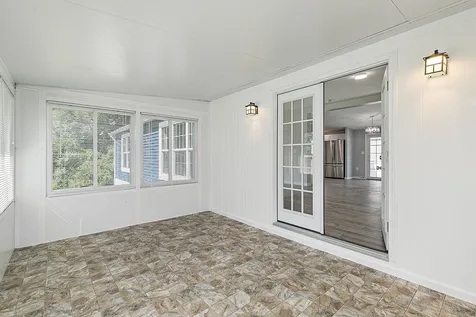 217 Mackerel Avenue Portsmouth NH 03801
