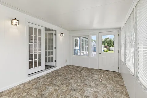 217 Mackerel Avenue Portsmouth NH 03801