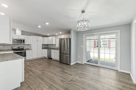 217 Mackerel Avenue Portsmouth NH 03801