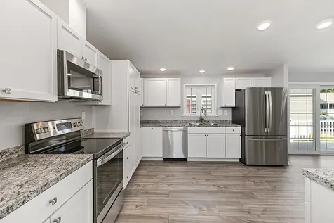 217 Mackerel Avenue Portsmouth NH 03801